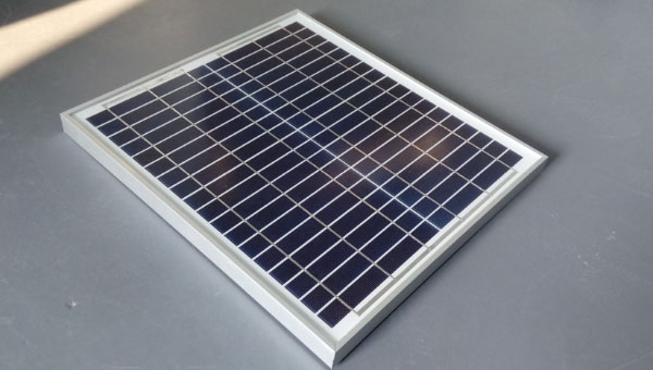 太阳能光伏组件胶粘剂解决太阳能边框密封问题！