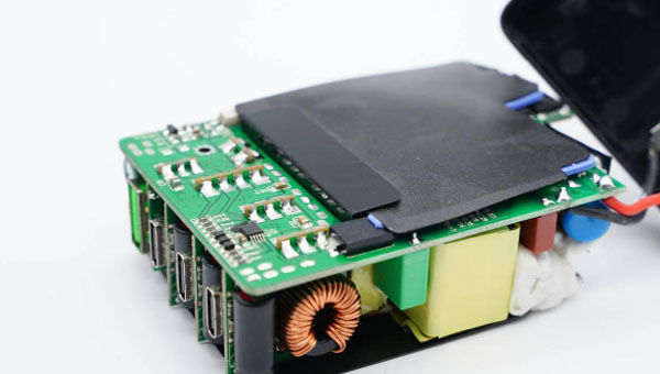 水下设备传感器怎么密封才能防水？汇巨传感器防水密封胶解决方案帮你解决难题！