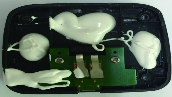 汇巨电子元器件密封粘合剂能够密封粘合塑料与金属材质吗？