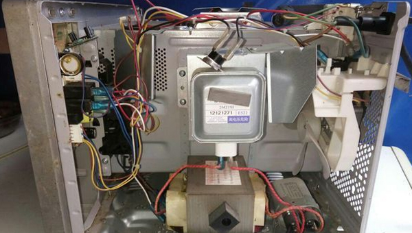 微波炉密封胶水哪个牌子能不脱胶，粘接强度高？汇巨胶粘怎么样