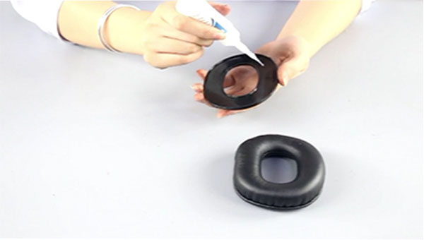 快干无白化的瞬间胶解决流水线生产胶粘应用发白难题！