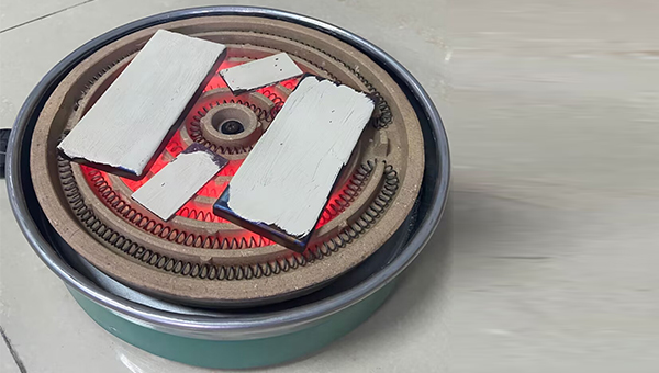 耐高温密封胶怎么清理胶层？