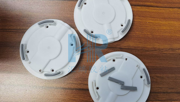 pp粘橡胶用什么胶水？小面积粘接使用HR-320AB