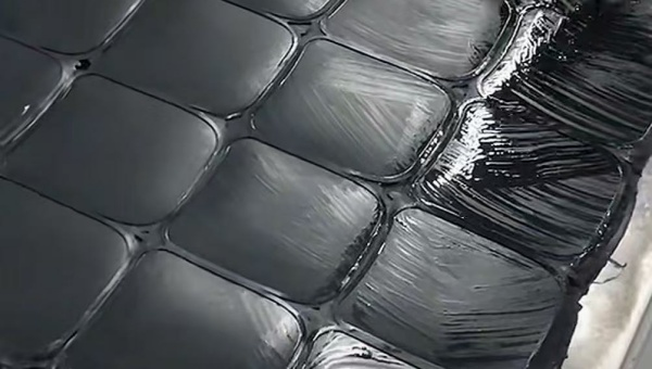 硅胶导热垫粘双面胶易脱落？HR-419-1硅胶底涂剂来改善