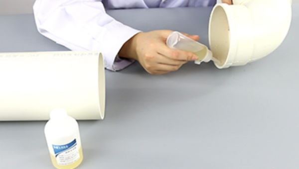 PVC管道粘接用什么胶？HR-705PVC胶水耐腐蚀防水好