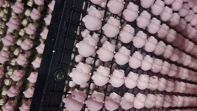 汇聚力916-8UV打印处理水在硅胶笔帽3D打印中的应用案例