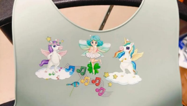 解决硅胶口水兜热转印油墨遇水就掉问题首选HJL-916-1硅胶热转印涂层液