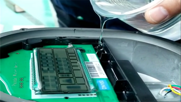 聚氨酯灌封胶，聚氨酯灌封胶智能仪表控制器密封解决方案