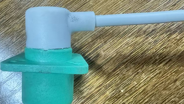 PP胶水，PP吸顶灯用什么胶水粘接密封？