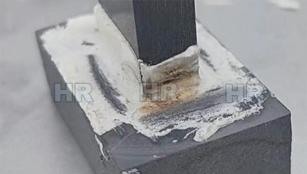 氧化铜高温胶水，氧化铜高温胶水是导电的吗？