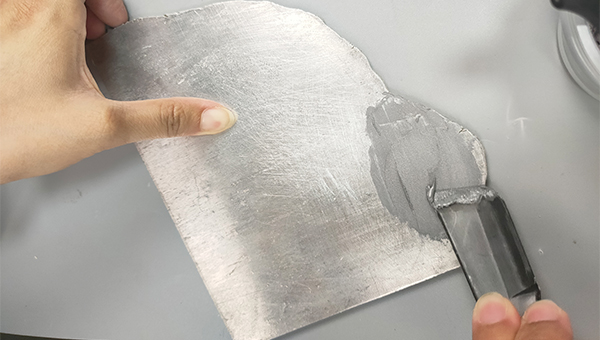 铝质修补剂，铝质修补剂修补后有色差如何解决？