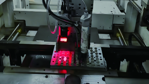 石墨制品粘接，HR-8768高温胶，石墨制品用HR-8768高温胶粘结的强度如何？