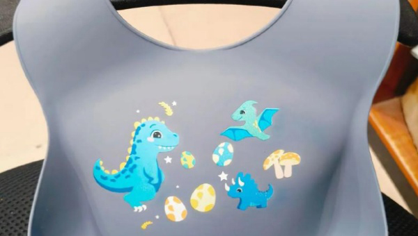 HJL-916-1底涂剂，硅胶热转印图案出现晕染怎么办？HJL-916-1底涂剂来救场