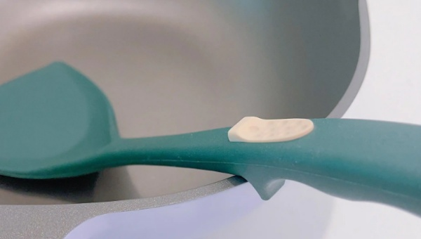 HJL-210-3 硅胶底涂剂，液态硅胶注塑包PA66选哪种增粘剂好