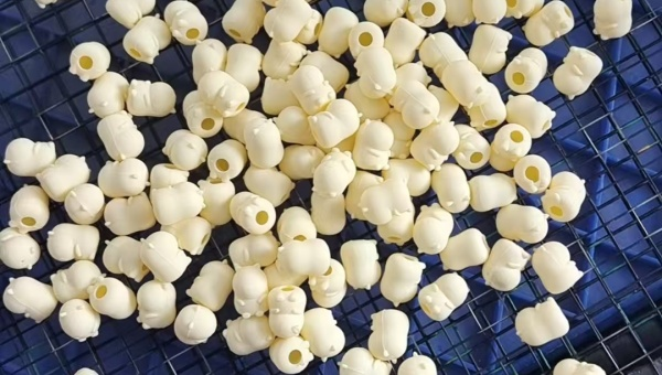 HJL-916-8 处理剂，硅胶材质UV打印不上墨选用HJL-916-8轻松解决难题